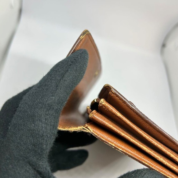 Louis Vuitton monogram leather wallet - Picture 11 of 12